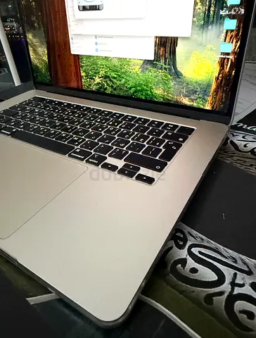 Almost new Apple MacBook Air m2 15 inch with apple care battery 100 percent