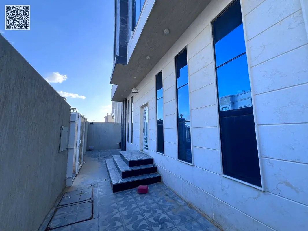 gallery-image