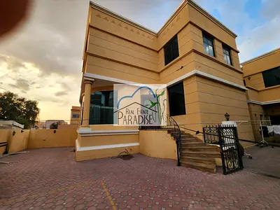 away from fly zone semi independent modern finish 3 bedrooms all master large living-dinning/large modern equipped kitchen/parking for rent in mirdif