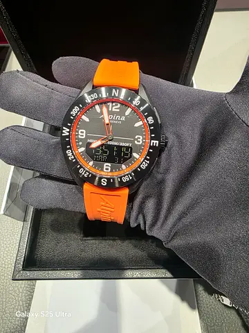 Alpina smart watch brand new