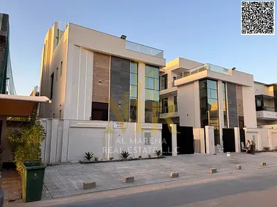 Luxury villa in Al Yasmin, 3,014 sq ft – 6 master bedrooms, swimming pool, two floors and roof, price negotiable