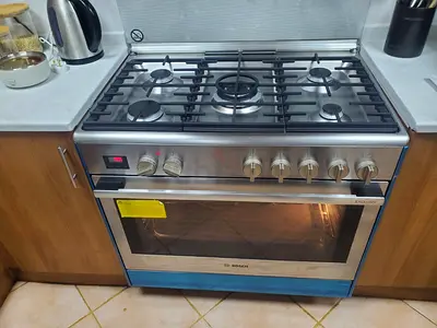 Bosch 90X60 cm Top Gas And Electric Oven Free Standing Cooker, HSB738357M , DELIVERY + WARRANTY