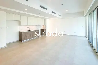 Middle Kitchen | Rare Layout | Vacant