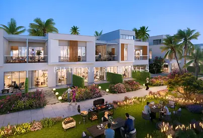 Waterfront Living | Genuine Resale| Prime Location