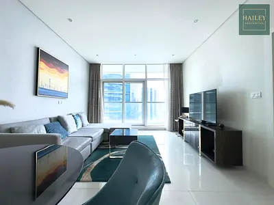 1BR Apartment | Bay’s Edge Business Bay | Multiple Views | Balcony