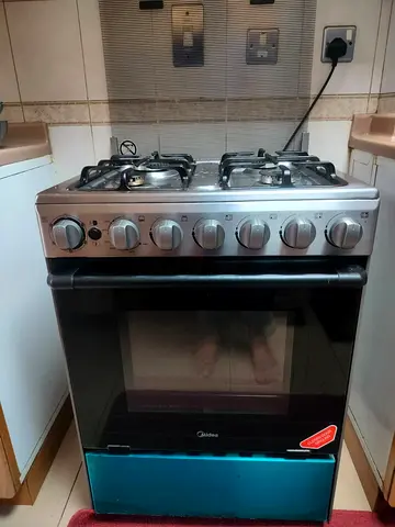 4 Burner Gas Cooker 60 x 60 cm, Full Safety, Auto Ignition, Rotisserie, Thermostat