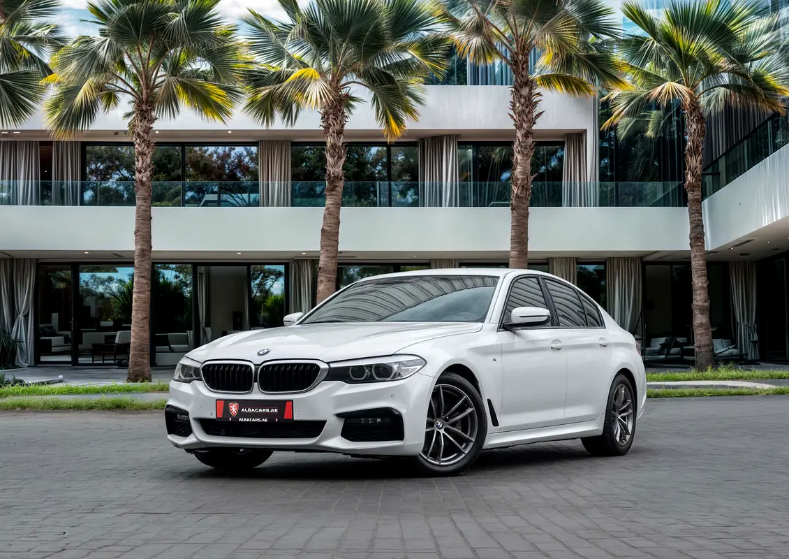 BMW 5-Series 2020 — photo 1 of 14