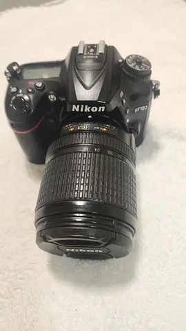 Nikon camera with remote for Sale