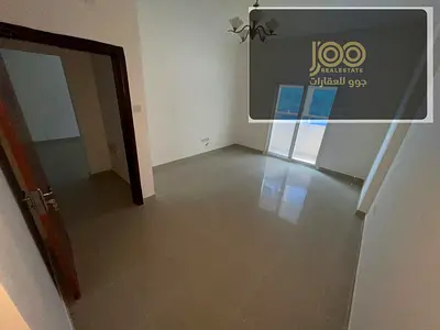 🔥 شقة غرفة وصالة بالنعيمية 3 شارع خليفة، مساحة كبيرة، بلكونة وإطلالة مفتوحة، موقع مميز قريب من الخدمات، السعر 40 ألف، 4 أو 6 دفعات، تأمين 4500.