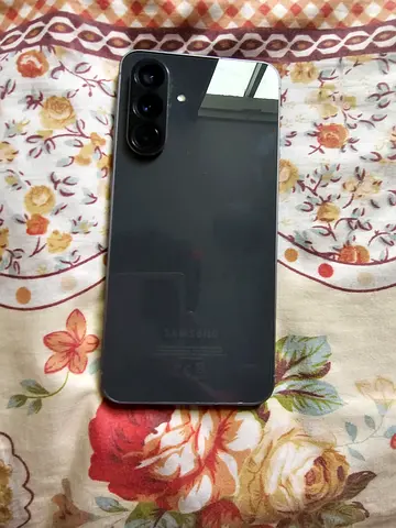 Samsung smartphone - good working condition