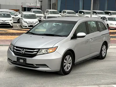 2015 Honda odyssey Gcc low mileage in perfect condition