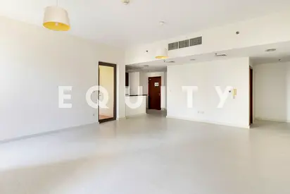 Large Layout | Vacant | Partial Marina View