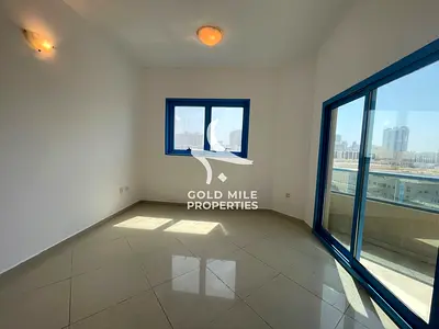 TWO BEDROOM WITH BIG LAYOUT BRIGHT AND BEAUTIFUL NEAR MALL OF EMIRATES