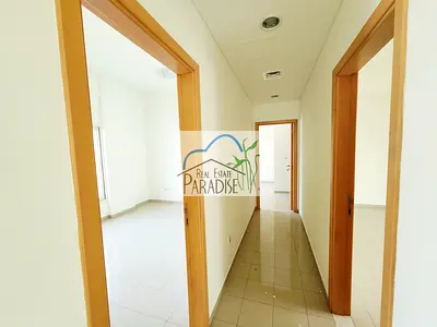 away from fly zone/spacious villa 5 bedroom all attached bath/maids room central ac/ decent back yard garden/ large fitted kitchen/for rent in mirdif