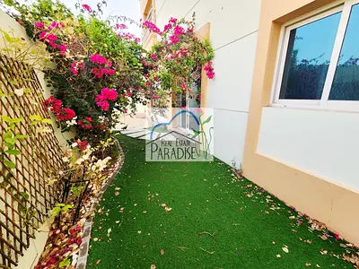 away from fly zone/spacious villa 5 bedroom all attached bath/maids room central ac/ decent back yard garden/ large fitted kitchen/for rent in mirdif