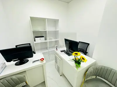 Brand new office | Free Amenities | near to Metro Station