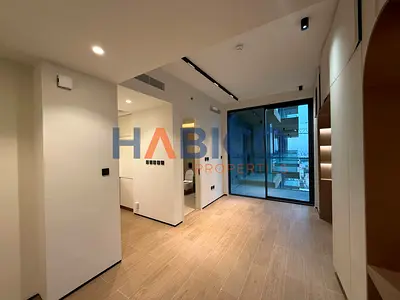 شقة استوديو | رايز ريزيدنسز JVC | شرفة | دخول المسبح والنادي الرياضي