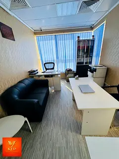 🏢 Ready-to-Move Office | Large Space | Private Entrance | Ideal Business Location ✨
