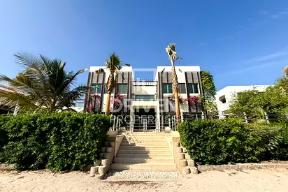 Signature Villa | Ready to Move in | Modern Layout