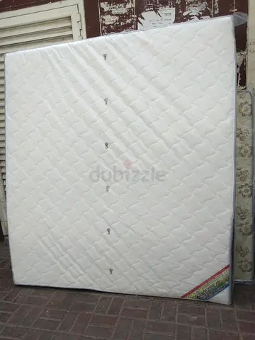 King size mattress with top foam 180x200cm. All times delivery available