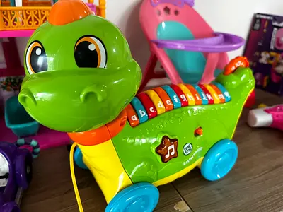 LeapFrog Lettersaurus Interactive Baby Toy | Musical Baby Toy with Sounds Introducing Letters  Numb