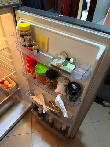 Clickon Used Refrigerator in Good Condition
