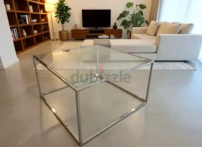 Italian coffee table 65x65 cm Height 38 cm