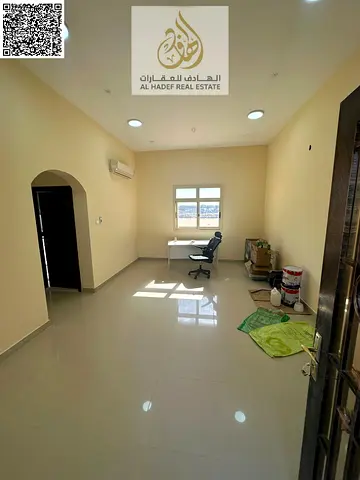 فيلا للإيجار السنوي | الحميدية – عجمان | 4 غرف + مجلس/صالة | 3 ماستر | غرفة حارس | باركن 3 سيارات | 4 دفعات | 75,000 درهم