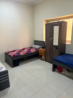 Specious Male executive bed space available in new Muwelah sharjah