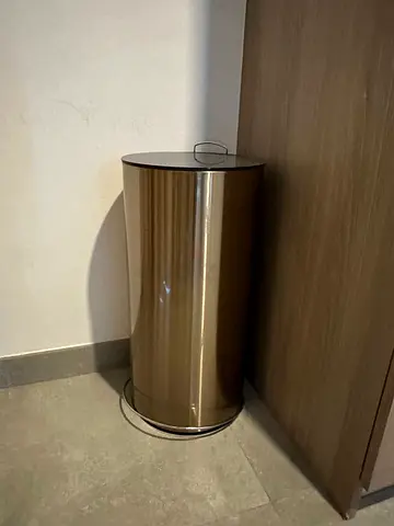 Tall Pedal Bin – Gold Finish, Modern Design