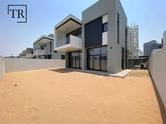 VASTU Aligned | Single Row | Type A | Near to Park