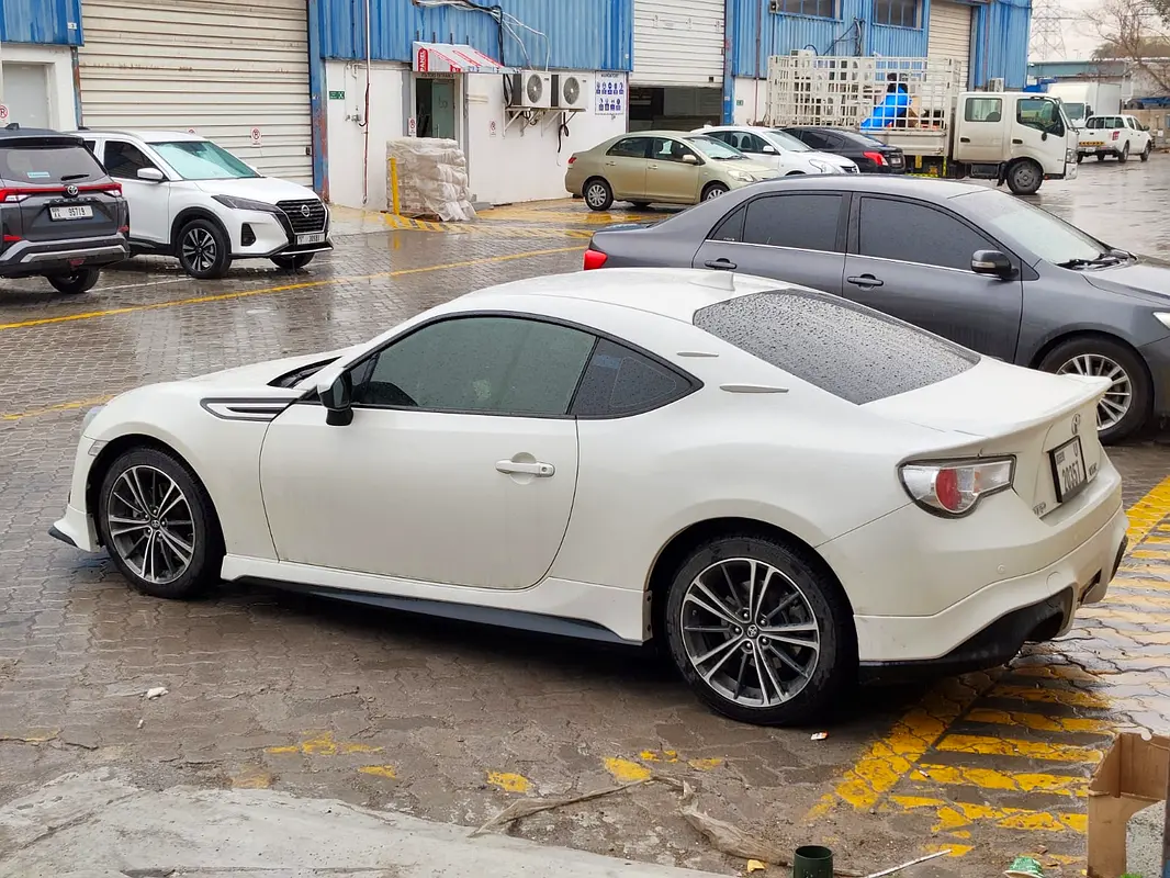 Toyota 86 2016 — photo 1 of 15