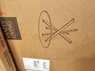 Round dining table with glass