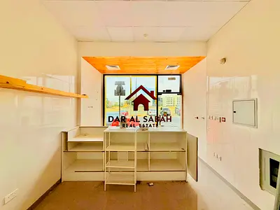 SPACIOUS SHOP GOOD LOCATION JUST IN 40K