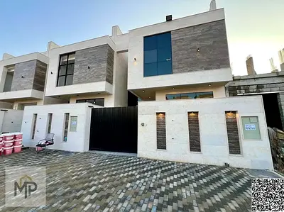 فيلا للبيع | 5 غرف نوم رئيسية | مع خزائن مدمجة | السعرقابل للتفاوض شامل الرسوم والتسجيل والتملك الحر مدي الحياه
