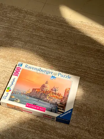 Ravensburger 1000-Piece Puzzle - Beautiful Scenic View