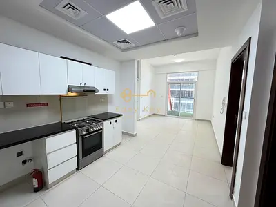 Modern | Bright | Prime Location