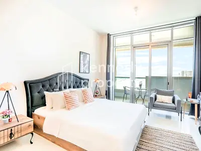 Modern Design | Large Windows | Upscale Living