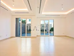 Prime Location | Spacious 3 Bedroom Layout |Vacant