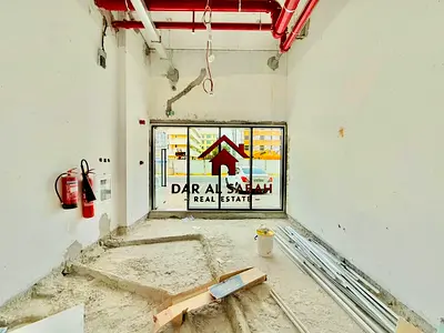 SPACIOUS SHOP VERY GOOD LOCATION JUST IN 75k