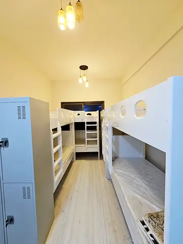 Bedspace at al karama 900/950/1000/1100