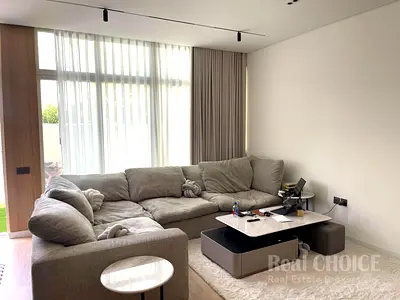 Fully Upgraded I Fully Furnished I Extended