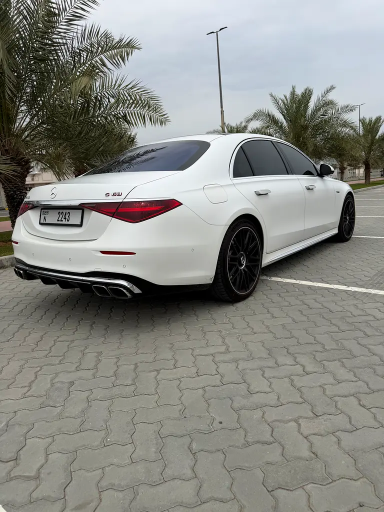 Mercedes-Benz S-Class 2024 — photo 1 of 15