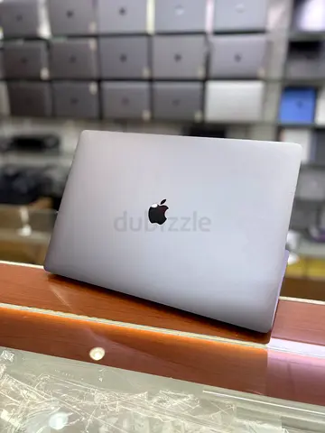 MacBook pro 2141 2019 16inch cori 17 16gb 500gb