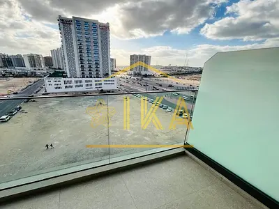 Pool View| Brand New| Smart Layout |Close To Metro