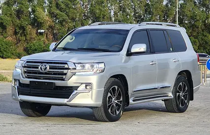 صورة 6 لـ 2018 Toyota LAND CRUISER