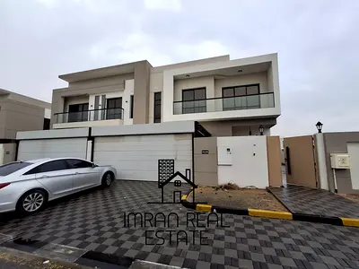 Madran 5BR villa Al Master bedrooms|Balcony| Wardrobes| Open view