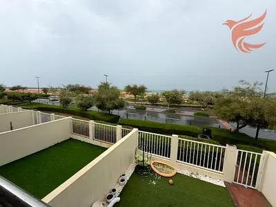 2BHK | MAIDS | SEA VIEW | BEACH ACESS | GYM