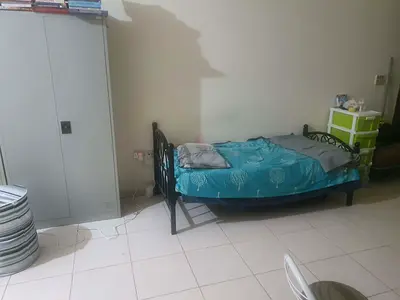 EXECUTIVE SHARING ACCOMMODATION - 1 MALE EXECUTIVE