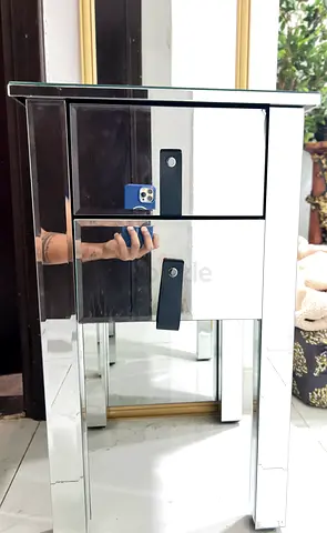 Elegant Mirrored Nightstand